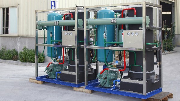 在制冰行業(yè)的眾多設(shè)備中，具體哪些設(shè)備會用到不銹鋼焊管？