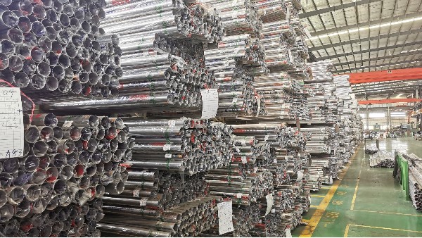 灌裝與包裝機的機械結(jié)構(gòu)不銹鋼管的動態(tài)性能