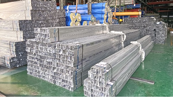 不銹鋼管發(fā)黃？3 步煥新秘訣！