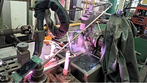 不銹鋼焊管使用過程中如何保養(yǎng)？